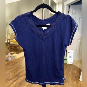 NEW! Roxy Girl 🌴Navy Blue Top